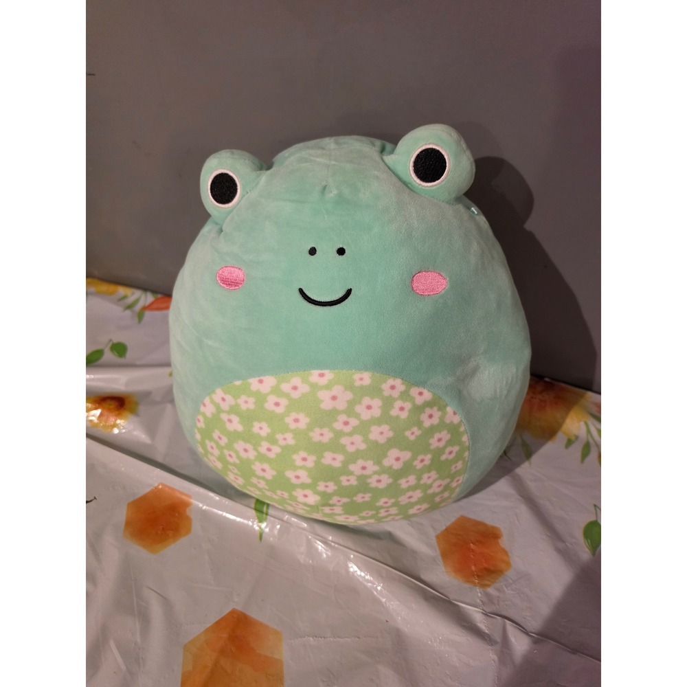 Squishmallows Wendy the Frog Mint Green Floral Belly Plush 14"